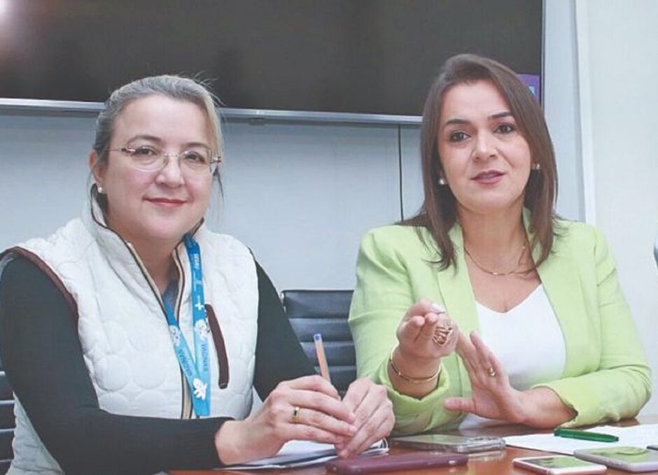 Adriane está calada diante de denúncias 