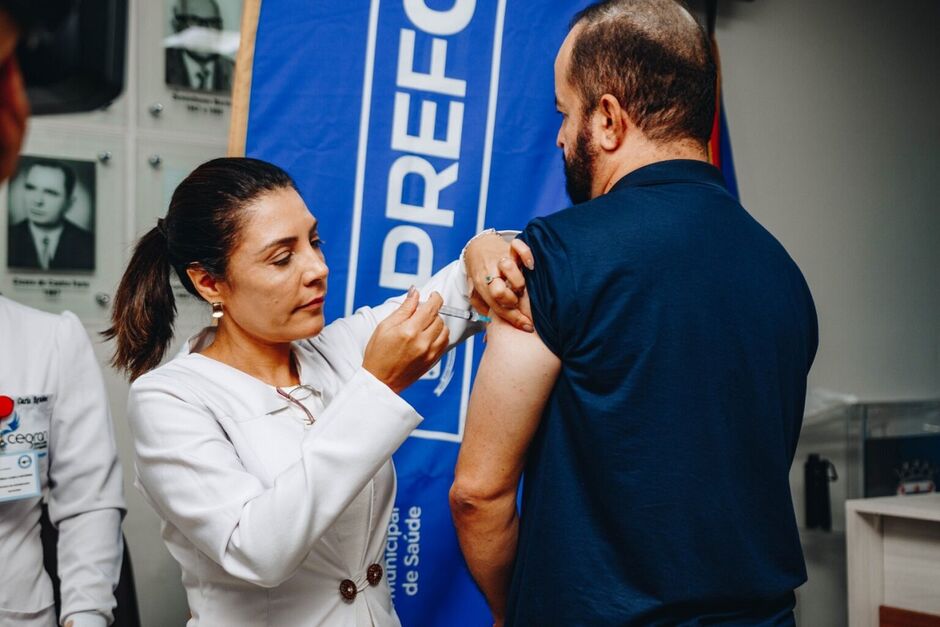 Medida se dá pela alta de hospitalizações na cidade 