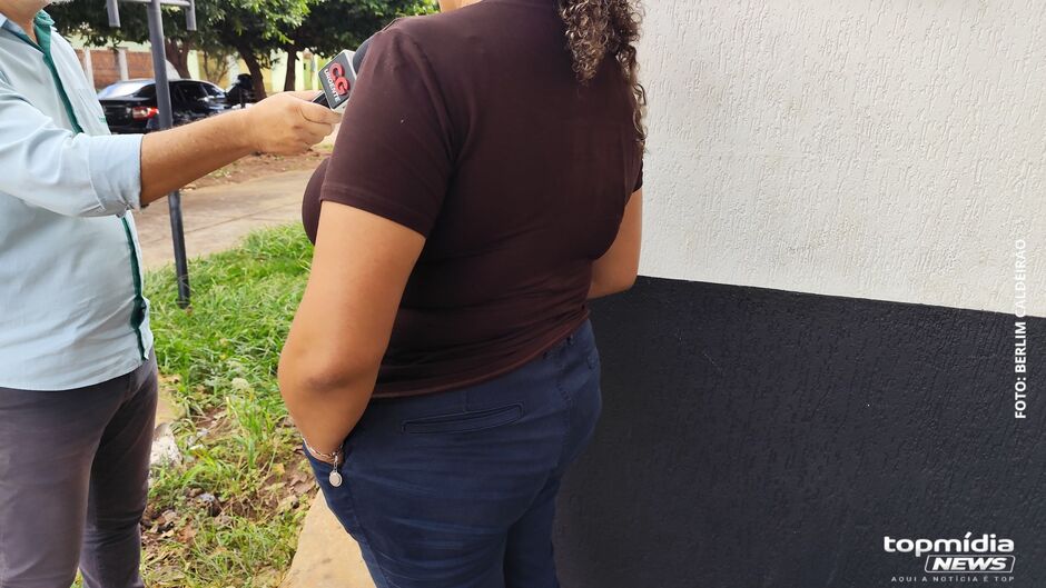 Mãe das vítimas esteve na delegacia para o registro do b.o