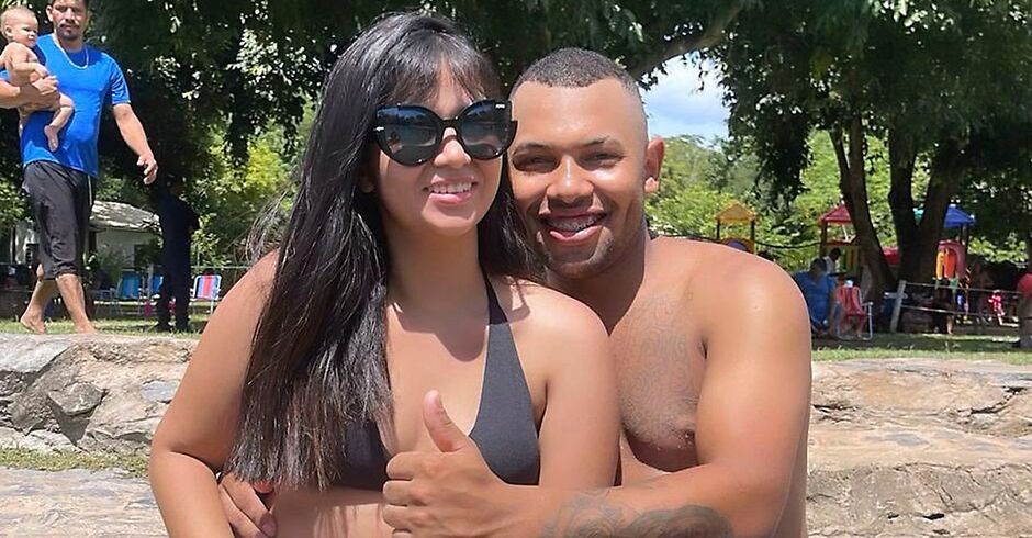 Emerson morreu após colidir a moto em um poste