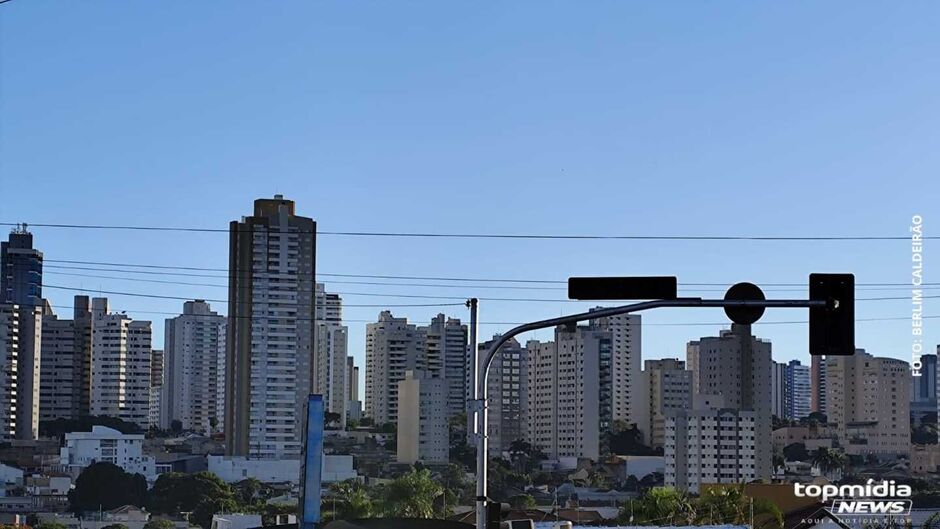 Frio com sol em Campo Grande