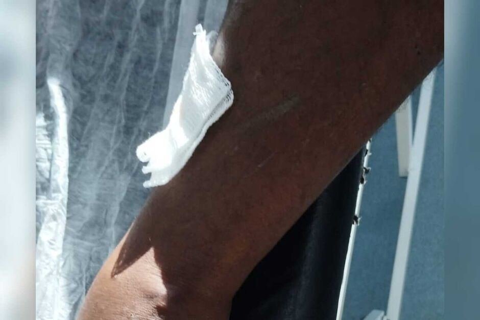 A vítima foi levada de barco até Corumbá