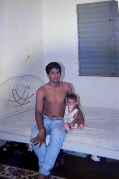 Oziel e os filhos policiais e bombeiro militar 