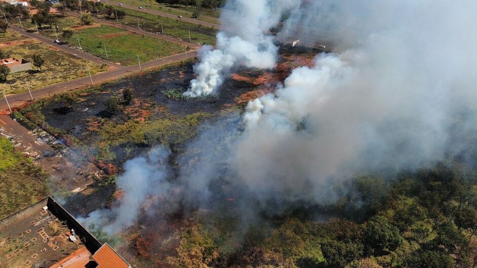 Incêndio nesta segunda-feira 