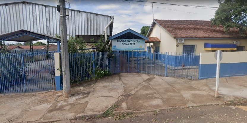 Escola Municipal Dona Zefa, em Anastácio