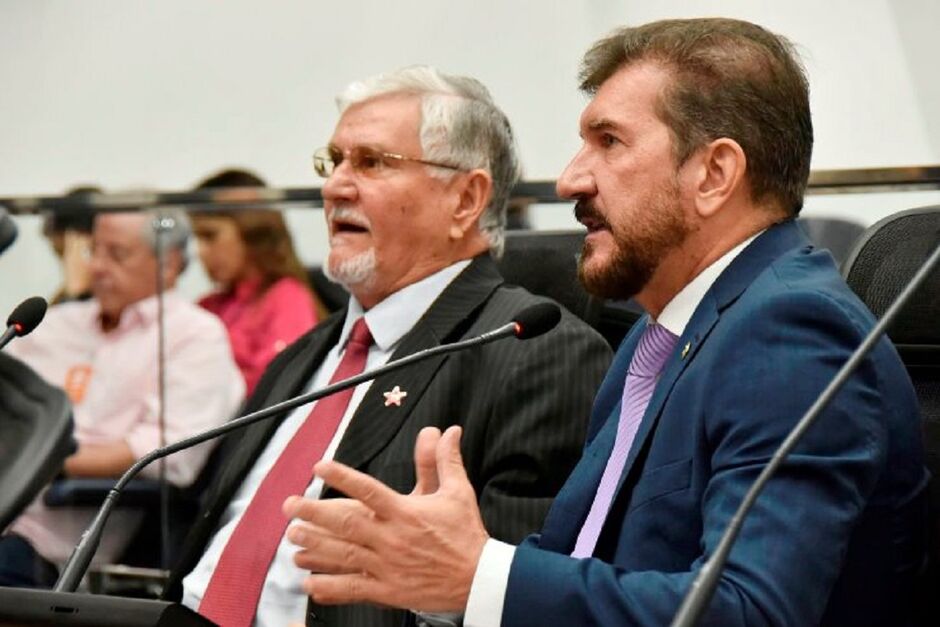 Grupo anuncia saída do Governo Riedel 