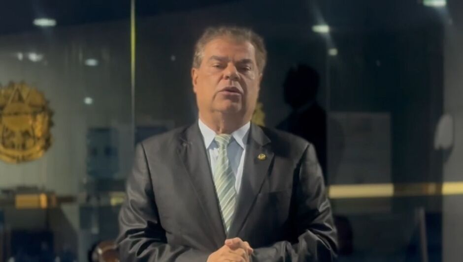 Nelsinho diz que PEC gera desconfiança 