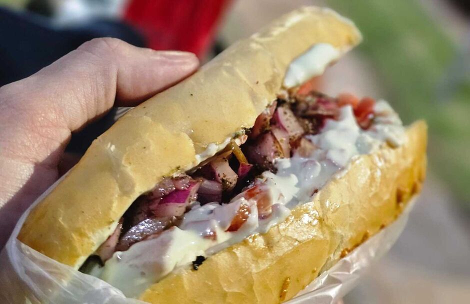 Sabores diversos recheiam lanche