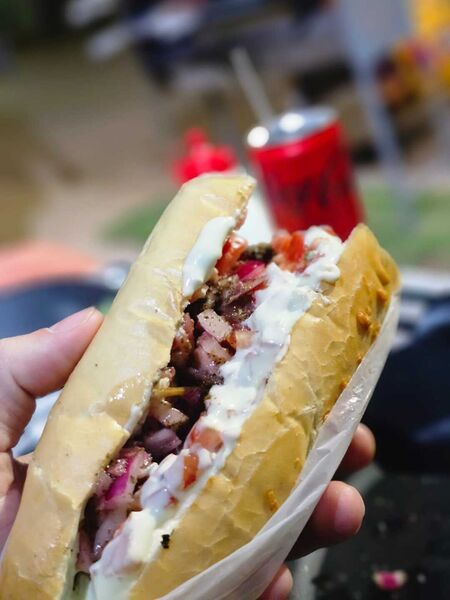 Sabores diversos recheiam lanche