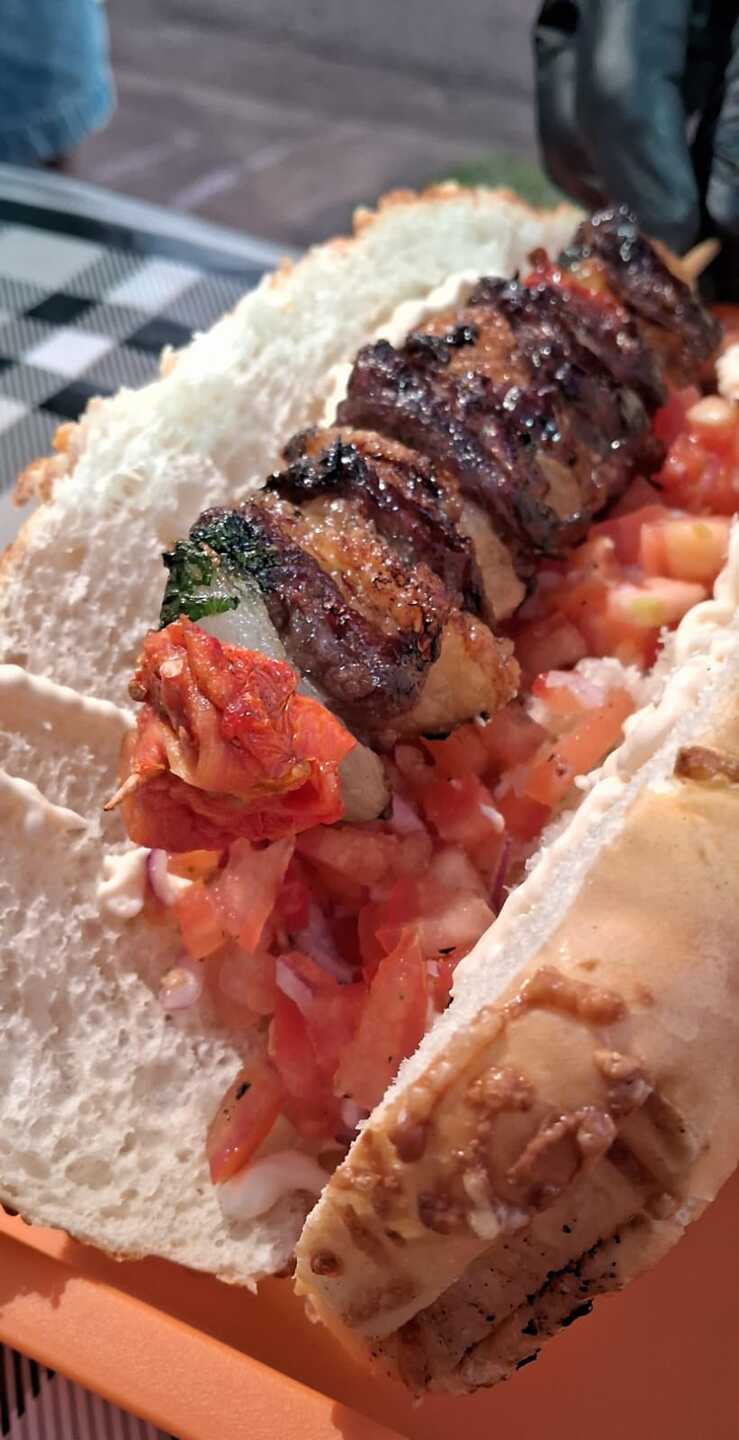 Sabores diversos recheiam lanche