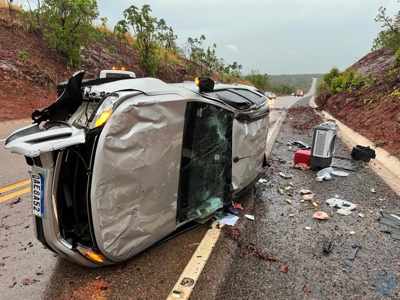 Os pertences ficaram na estrada