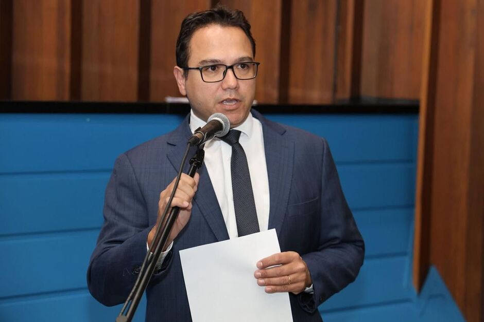 Neto pediu esclarecimentos detalhados 