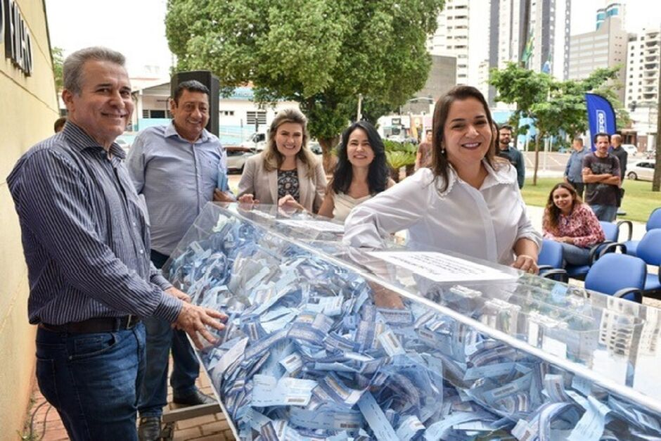 Adriane cortou pela metade desconto à vista 