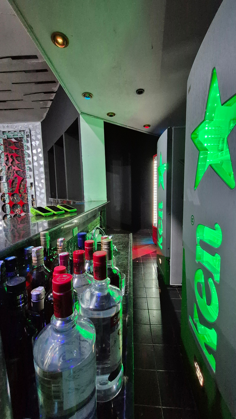 Boate volta com  proposta de apoio a artistas locais 