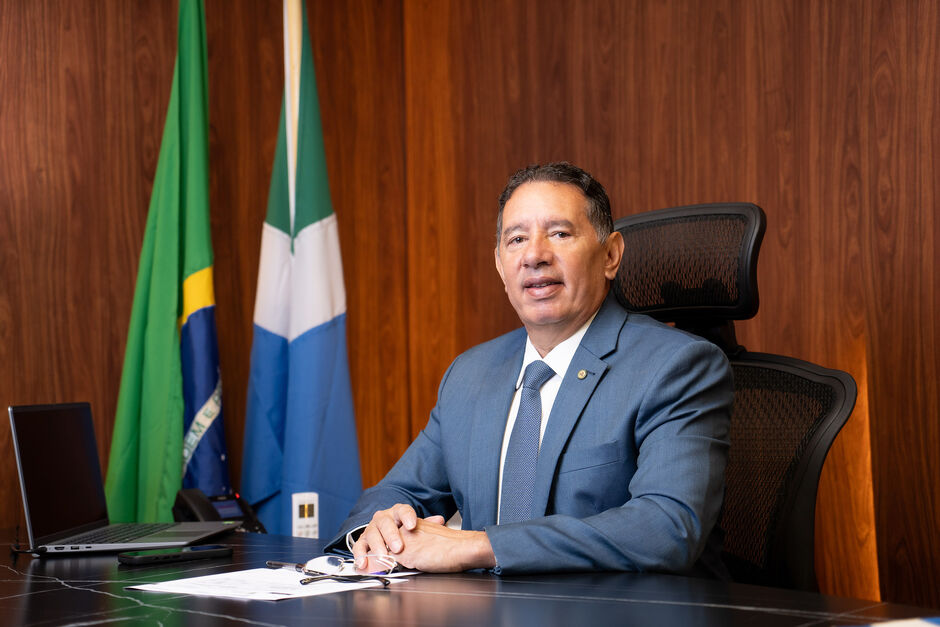 Governo evita subir imposto ao contribuinte, diz Gerson 