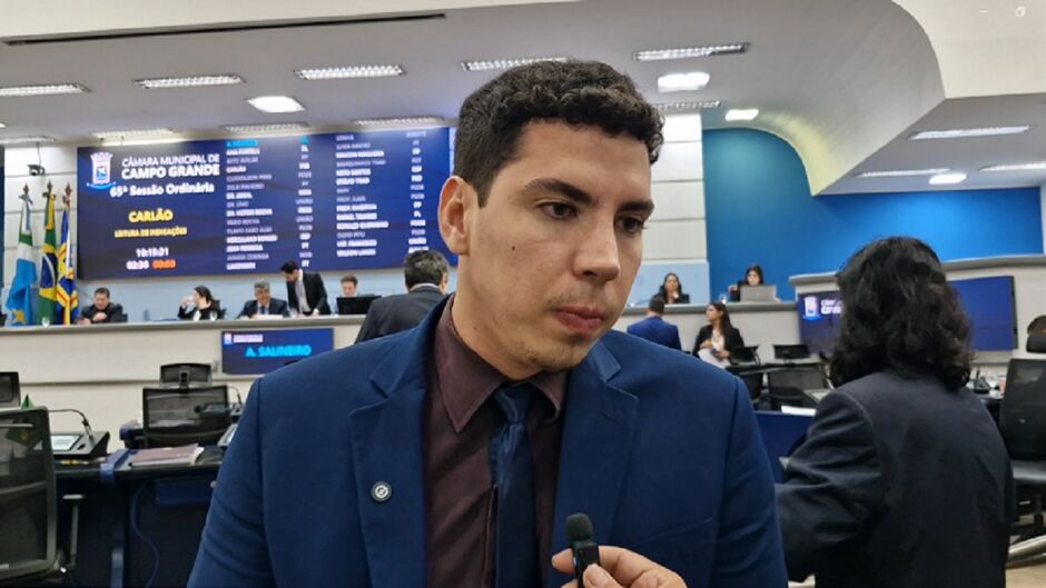 Jean cobra CPI da Saúde 