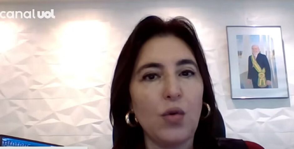 Simone adia decisão e 'embola' PT em MS 