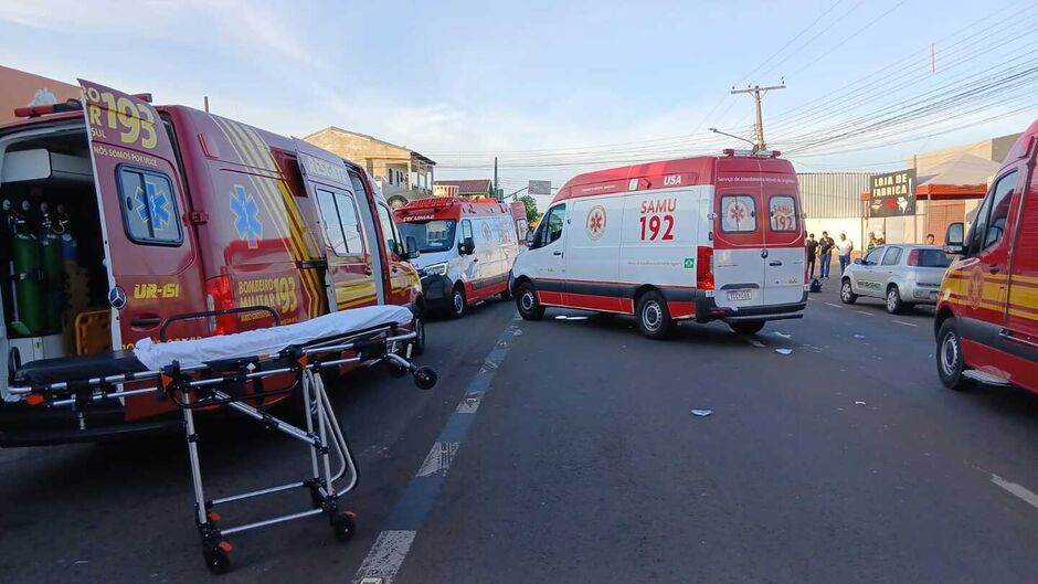 Jovens foram socorridos logo após o acidente