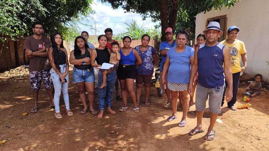 Vizinhos se reúnem para relatar situação entre vítima e autor