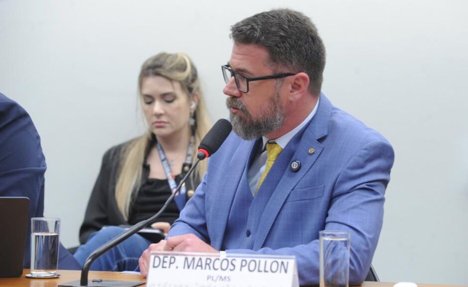 Texto foi rapresentado por Marcos Pollon