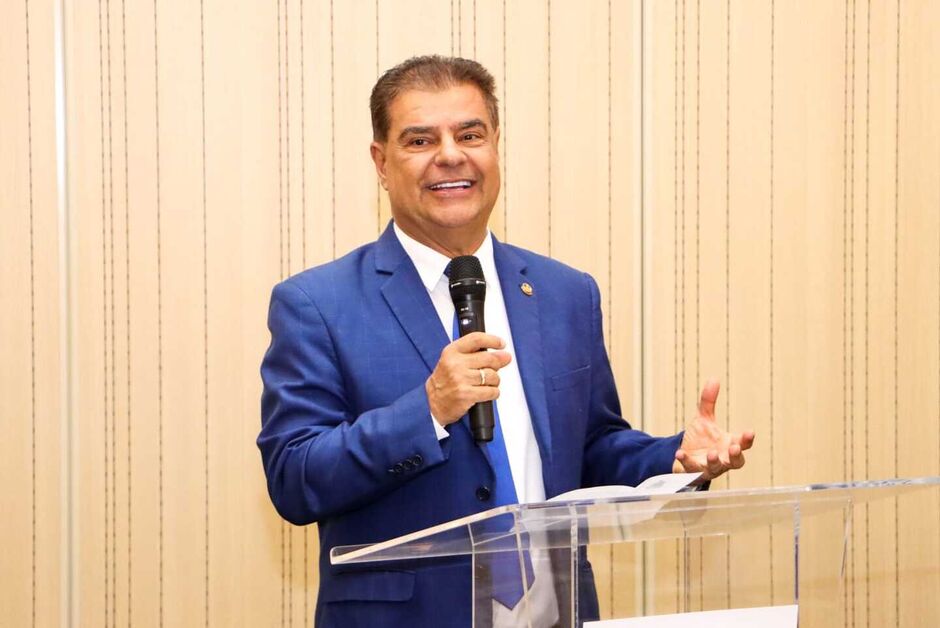 Senador Nelsinho Trad 