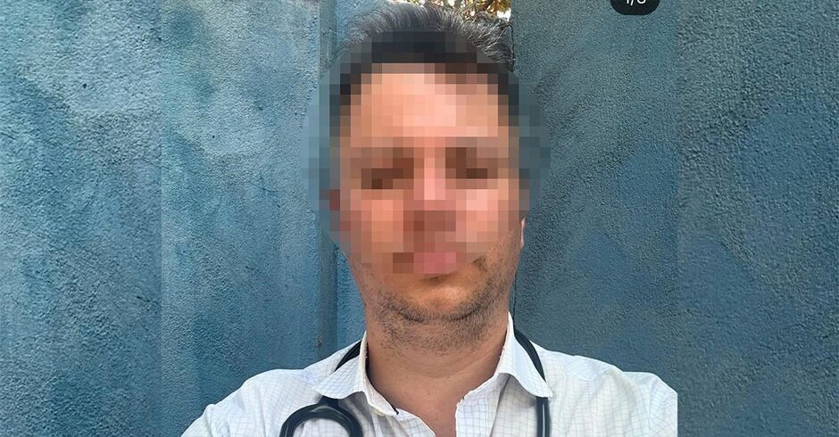O médico deve permanecer preso até a audiência de custódia