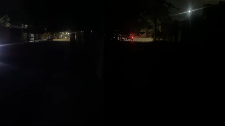 Moradores do Colibri II estão sem iluminação pública a oito dias 