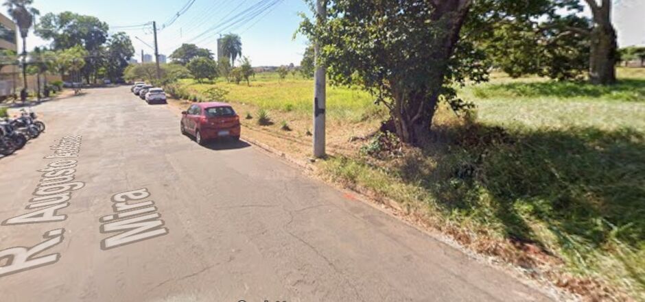 Área onde "será" construido o Hospital Municipal