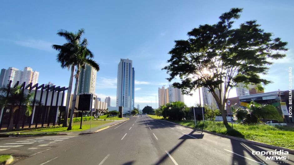 Campo Grande amanhece ensolarada