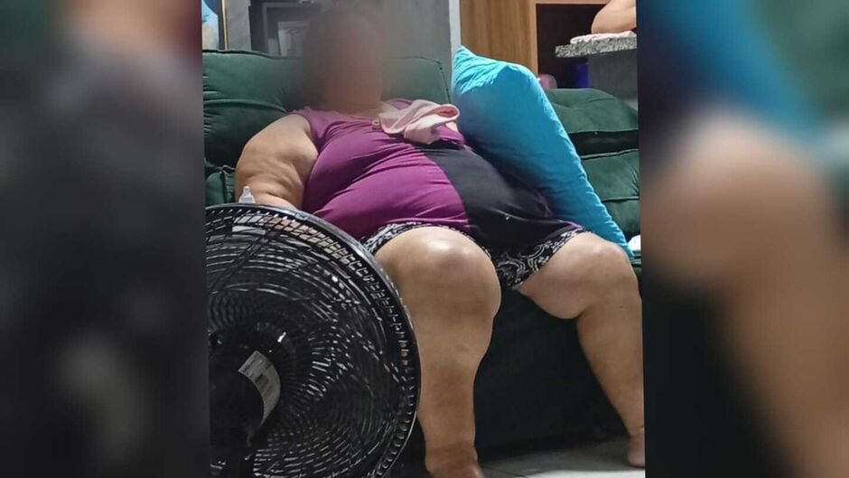 Mulher com mais de 150 kg não consegue andar e aguardá bariátrica