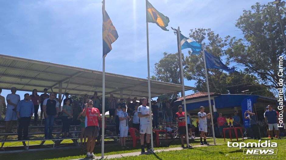 Figuras conhecidas no Estado viram jogadores em 'Comerário' especial