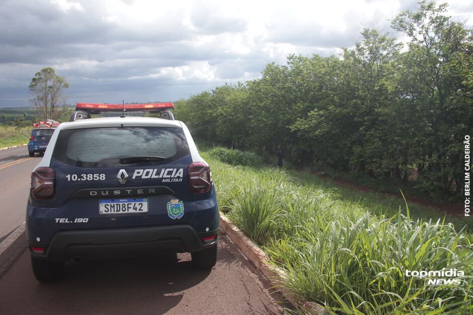 Mulher teve mãos e pés amarrados 