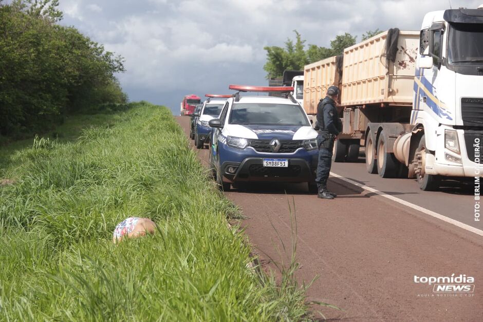 Mulher teve mãos e pés amarrados 