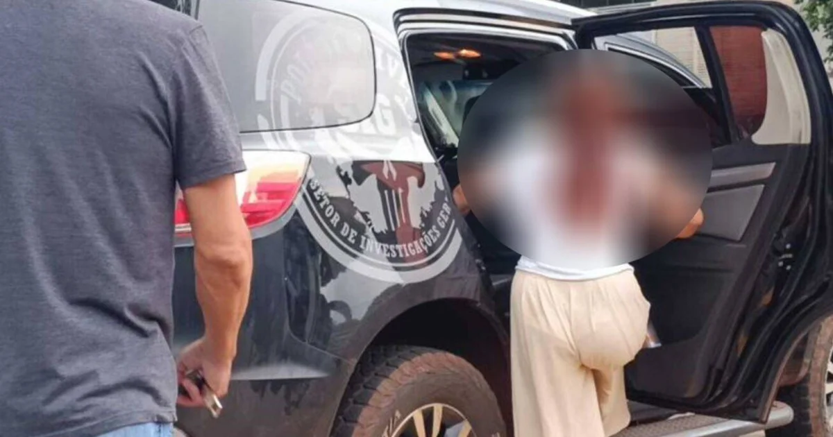 Momento em que mulher foi presa