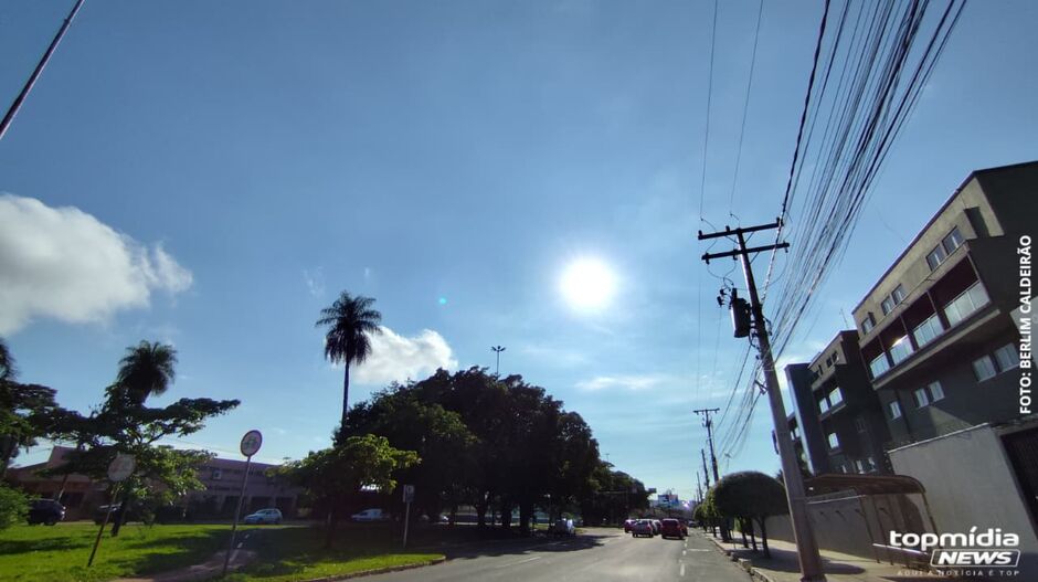 O dia amanheceu com sol em Campo Grande