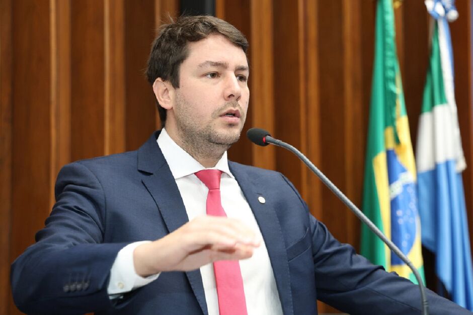 Uni&atilde;o com esquerdistas lembrou tempo do av&ocirc;