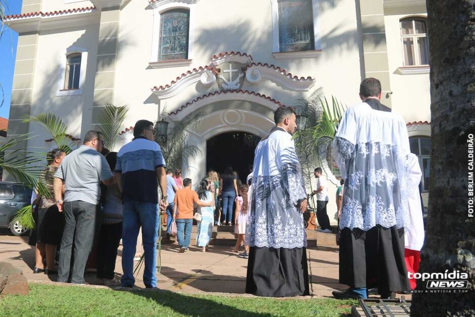 Domingo de Ramos &eacute; celebrado na Capital 