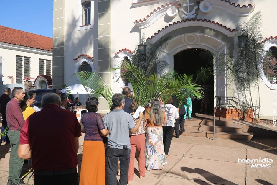 Domingo de Ramos &eacute; celebrado na Capital 