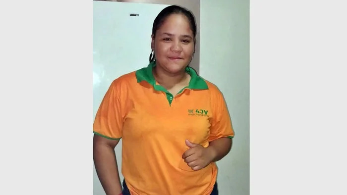 A jovem foi vista pela &uacute;ltima vez na sexta-feira (20)