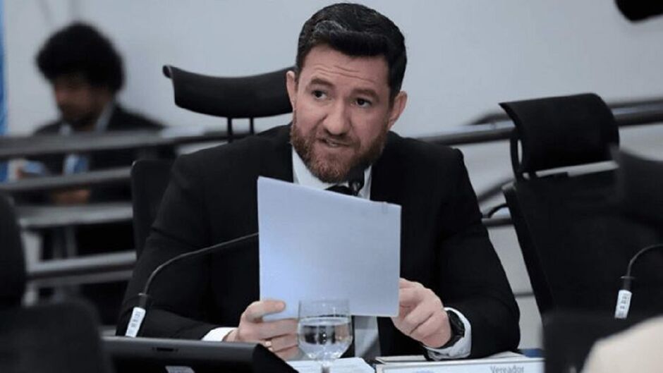 Vereador foi autor das duas propostas 