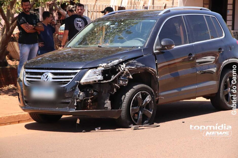 Motorista foge de abordagem e pol&iacute;cia faz disparos de advert&ecirc;ncia