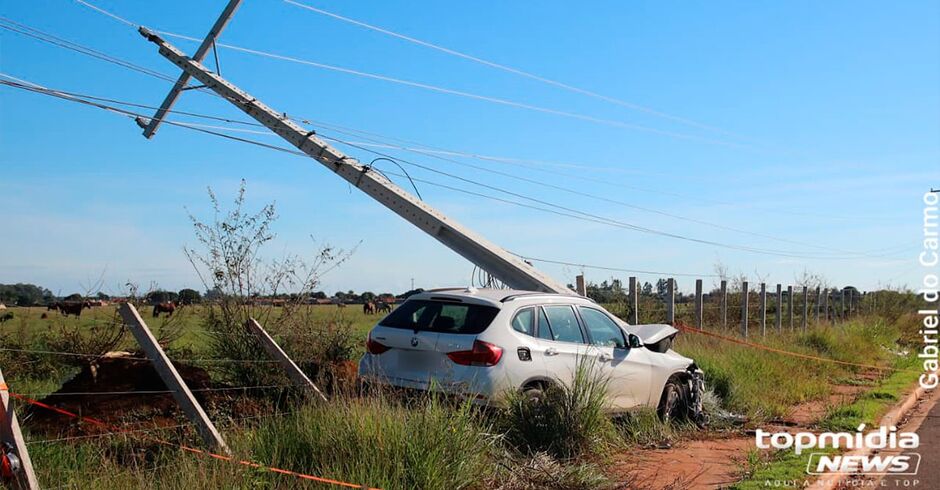 Apesar da batida o motorista n&atilde;o sofreu nenhum ferimento 