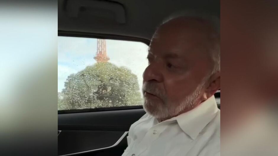 O presidente da Rep&uacute;blica chegou na Capital na tarde deste domingo (22)
