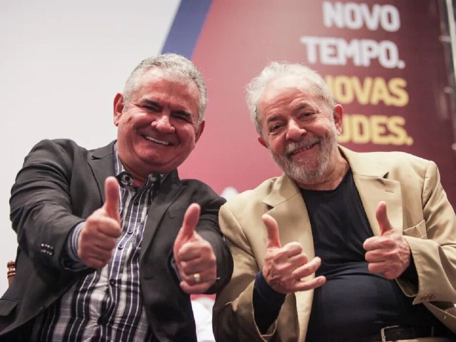 Senador muda de lado e justifica 