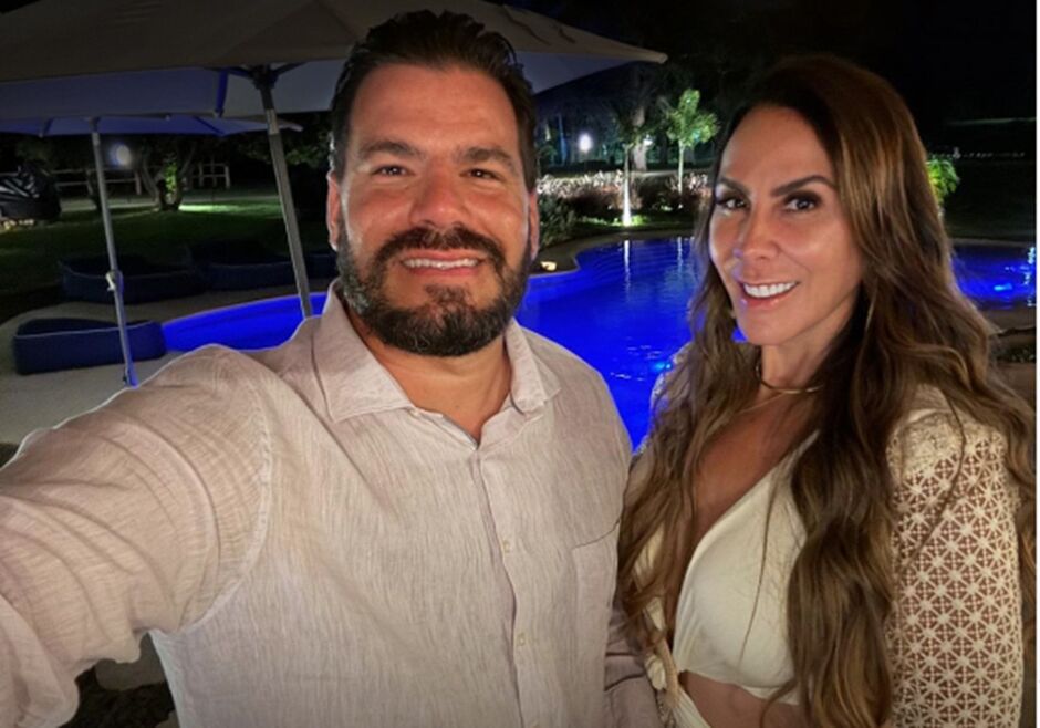 Esposa de Contar fez contrato com o PL 