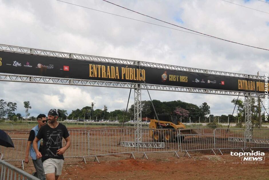 Caos no tr&acirc;nsito fez p&uacute;blico perder show