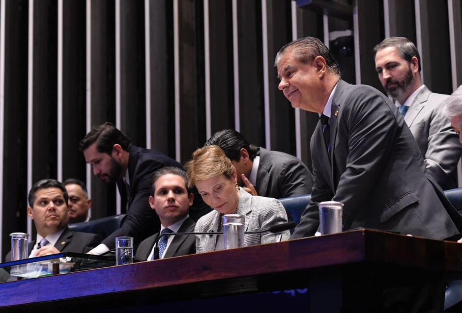 Senador diz que Congresso cumpriu seu papel 