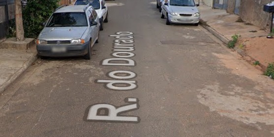 Rua onde as v&iacute;timas moram com a m&atilde;e