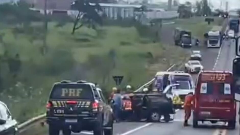 O acidente aconteceu na tarde de hoje