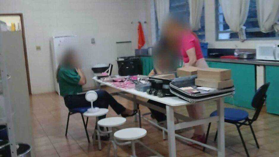 O caso aconteceu durante o hor&aacute;rio de expediente das servidoras